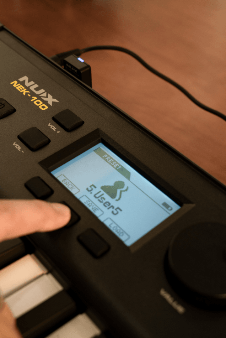 Nux NEK-100