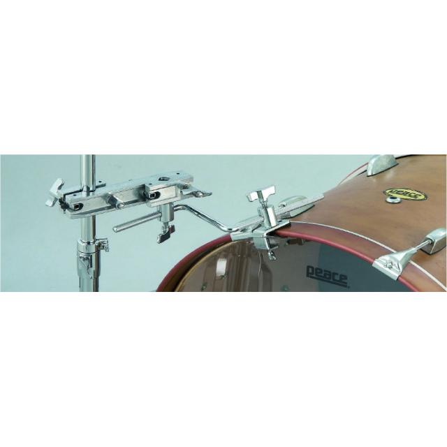 Sistema di ancoraggio alla cassa per Hi-Hat
