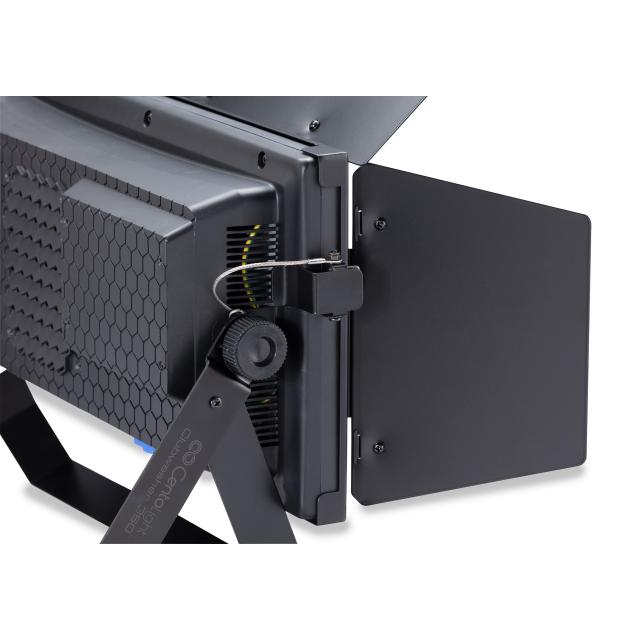 Proiettore con 36 Led da 10W RGBW 4in1 e Alette Richiudibili