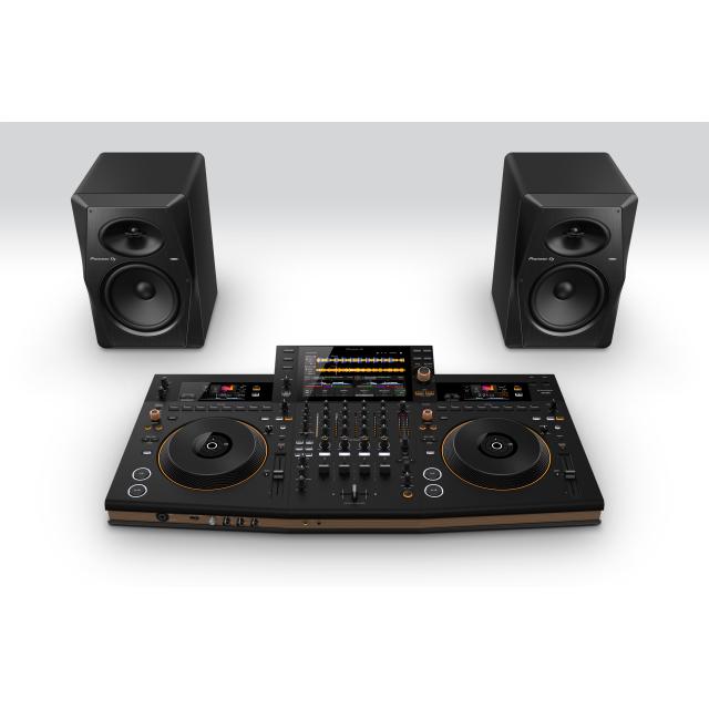 Professional all-in-one DJ system
