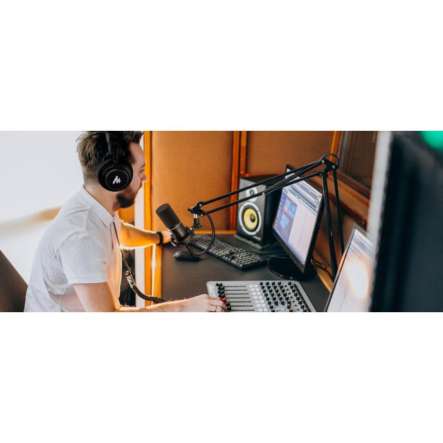 XLR/USB Dynamic Microphone