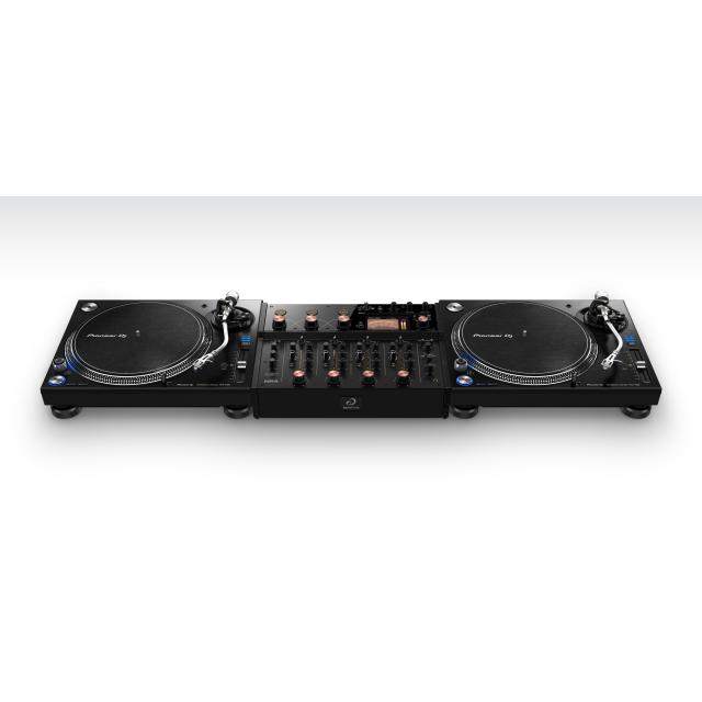 Professional 4-channel rotary mixer