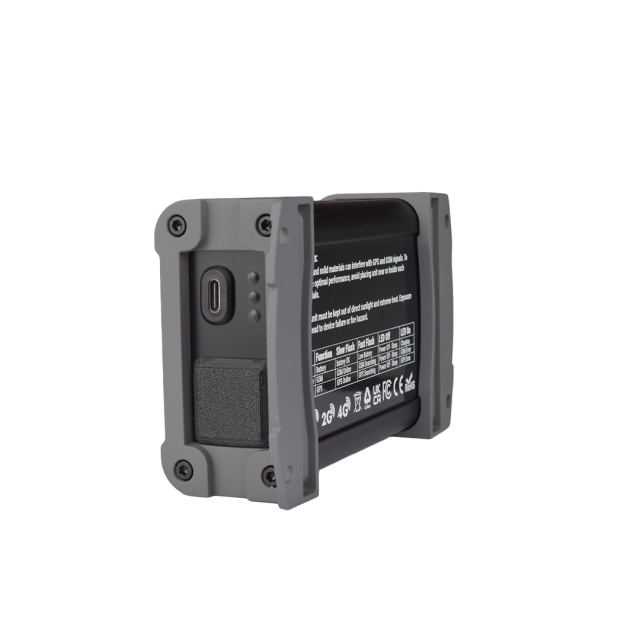 GPS Tracker plus 1 year of GPS tracking platform subscription