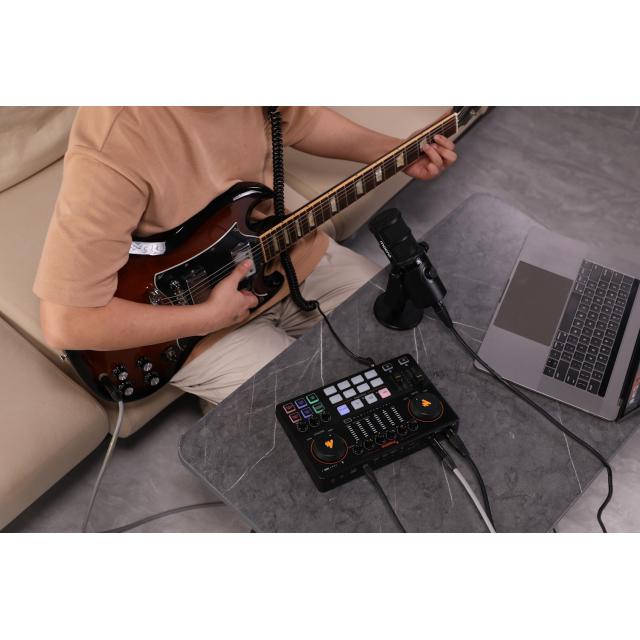 Podcasting Console MAONOCASTER E2 Gen2