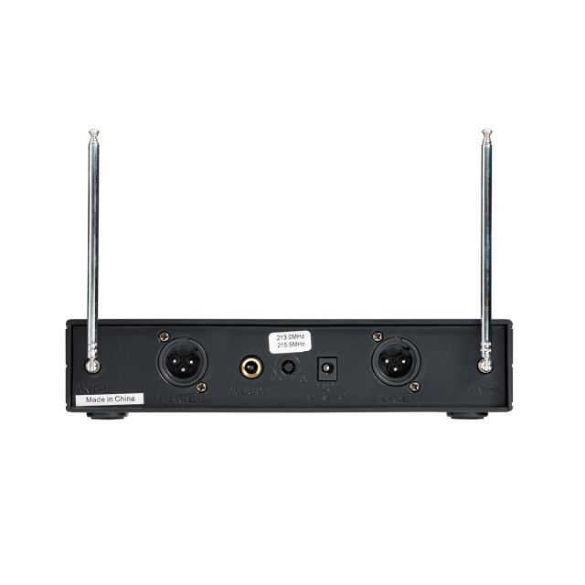 Radiomicrofono VHF Doppio Plug and Play con 2 Bodypack e Archetti (213.0 MHz - 215.5 MHz)