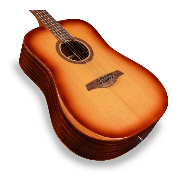 Dreadnought acoustic guitar with mahogany armrest (Glossy version)