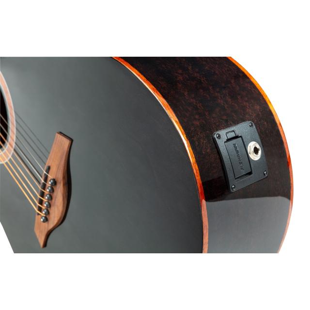 Dreadnought cutaway acoustic guitar with mahogany armrest and preamp (Glossy version)