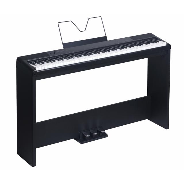 Digital Piano with 88 graded  hammer action keys