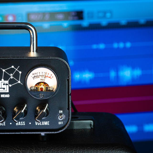 Micro testata valvolare in classe D - 45W