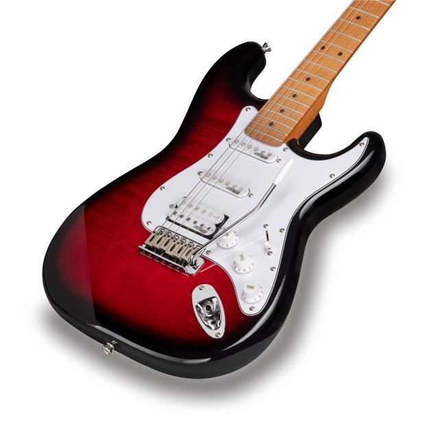 Double cutaway electric guitar with 2 single coils + splittable humbucker and self-locking tuners (Wilkinson equipped, roasted maple neck+fretboard, flamed top)