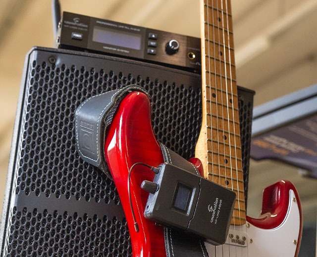 Soundsation introduces the IN-EAR monitoring system WF-U99!