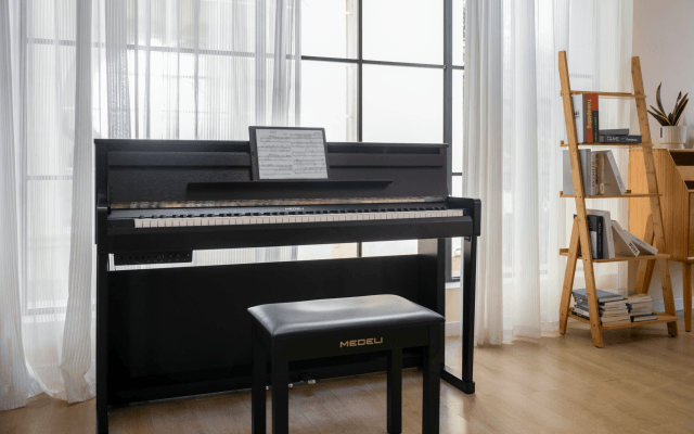 Medeli UP605 - Upright digital piano