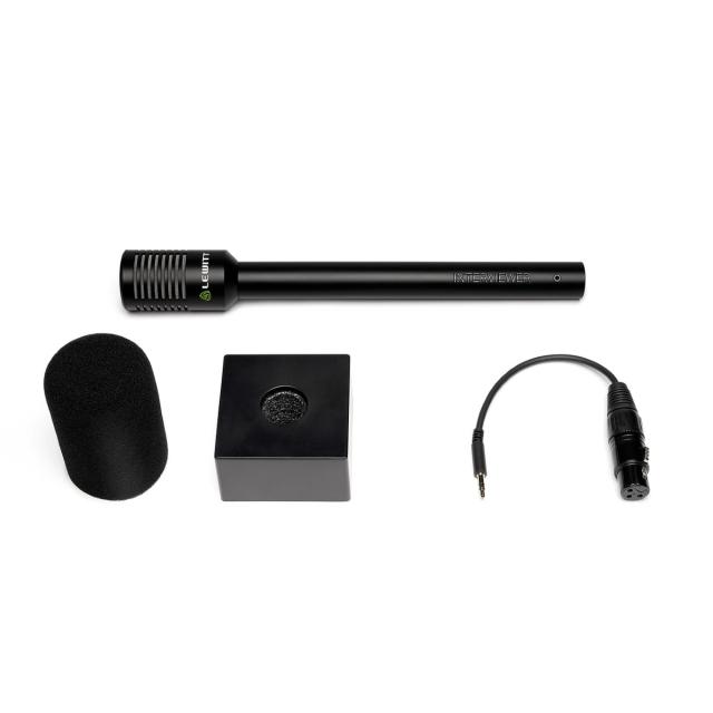 Omnidirectional interview microphone with sturdy casing and comfortable grip