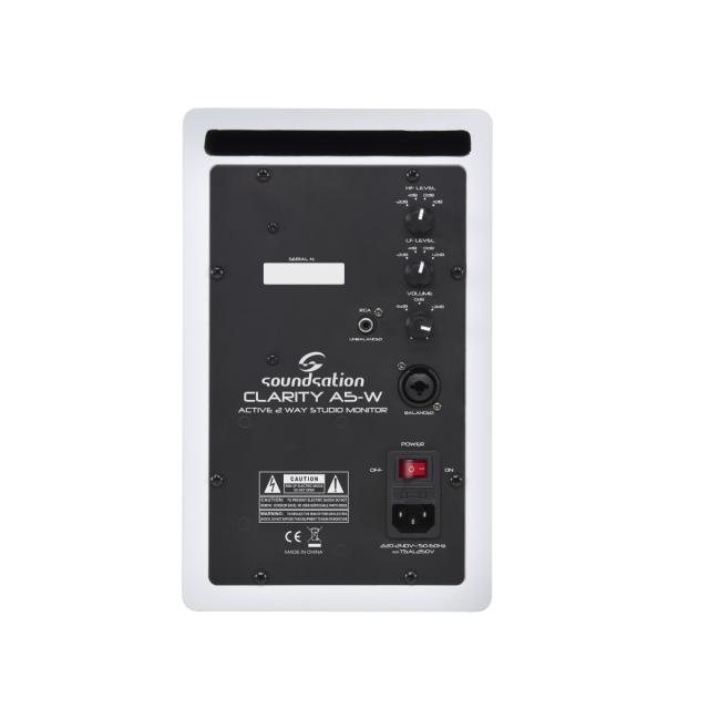 Bi-amplified 2-way white studio monitor with 5,25" Woofer