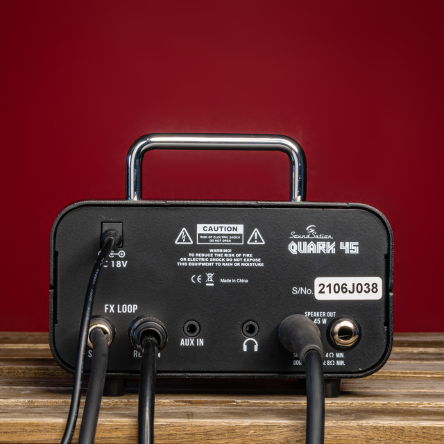 Micro testata valvolare in classe D - 45W