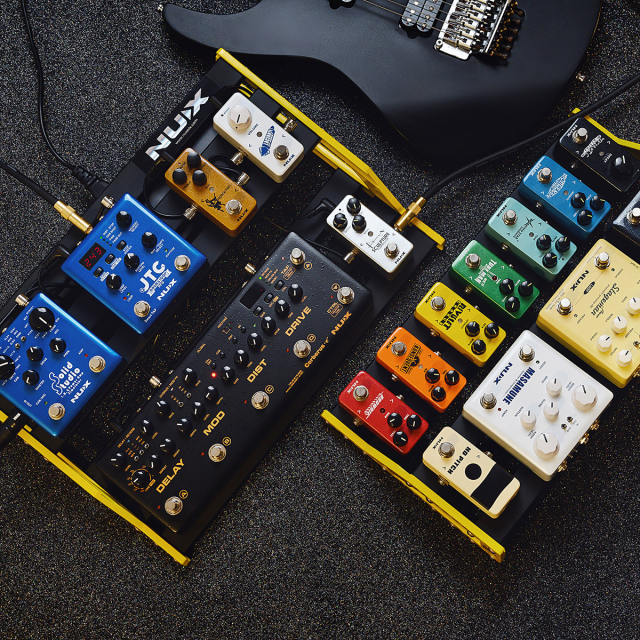 Pedalboard for stompboxes (Large)