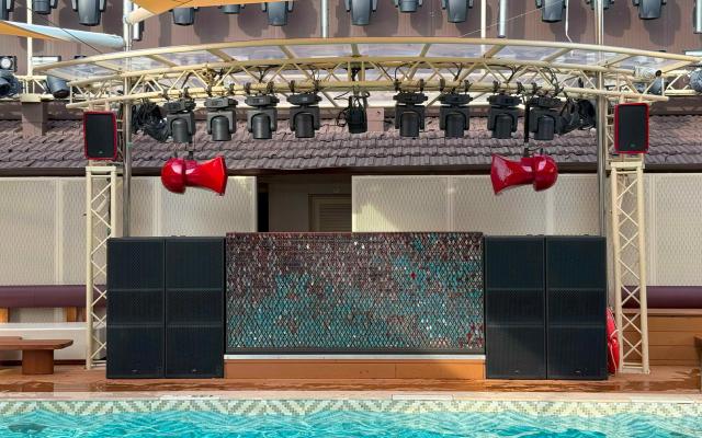 Twiga Forte dei Marmi: Iconic Lifestyle Meets Void Acoustics Excellence