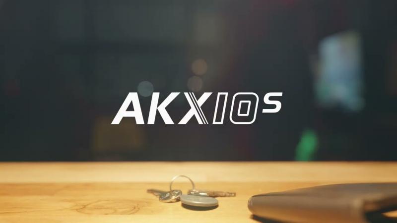 AKX10S - Tastiera Arranger/Workstation a 61 tasti con sensibilità al tocco. Promo Video