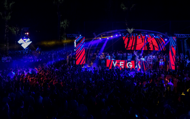 Gallipoli's VEGA nightclub chooses VOID Acoustics for a powerful and flexible sound system.