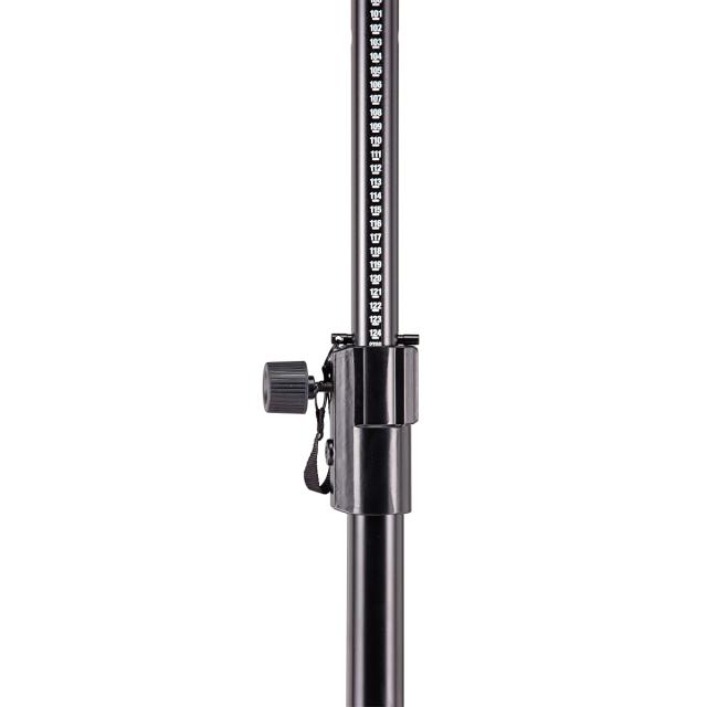 Wind up lighting stand