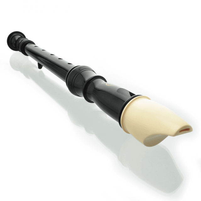 Soprano recorder in 3 parts, english fingering and thumb rest