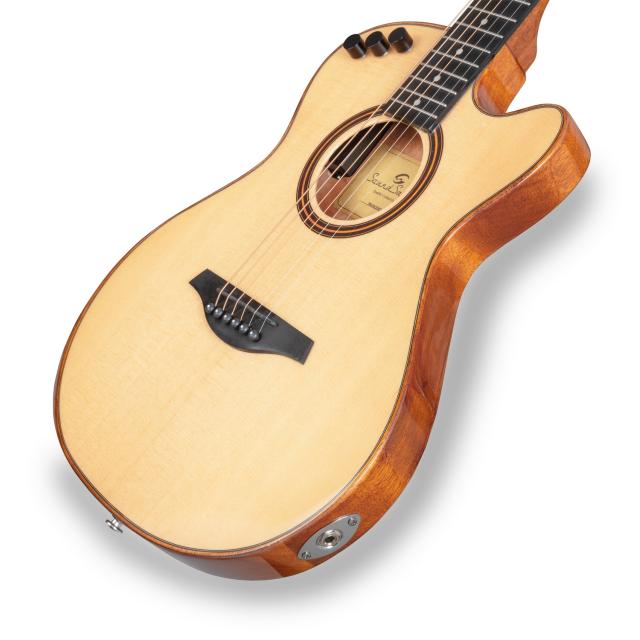 All-solid acoustic guitar with armrest and piezo pick up
