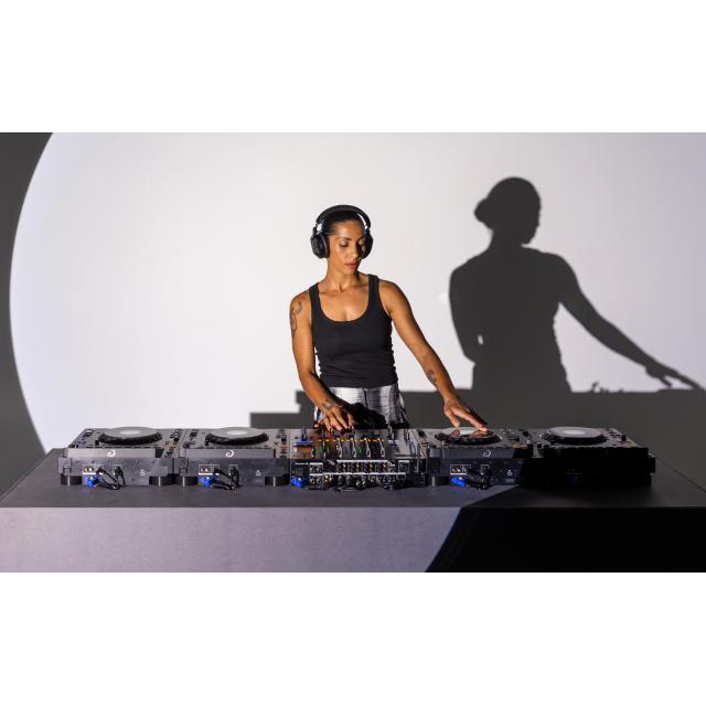 Alphatheta Professional DJ Multi Player (black)
