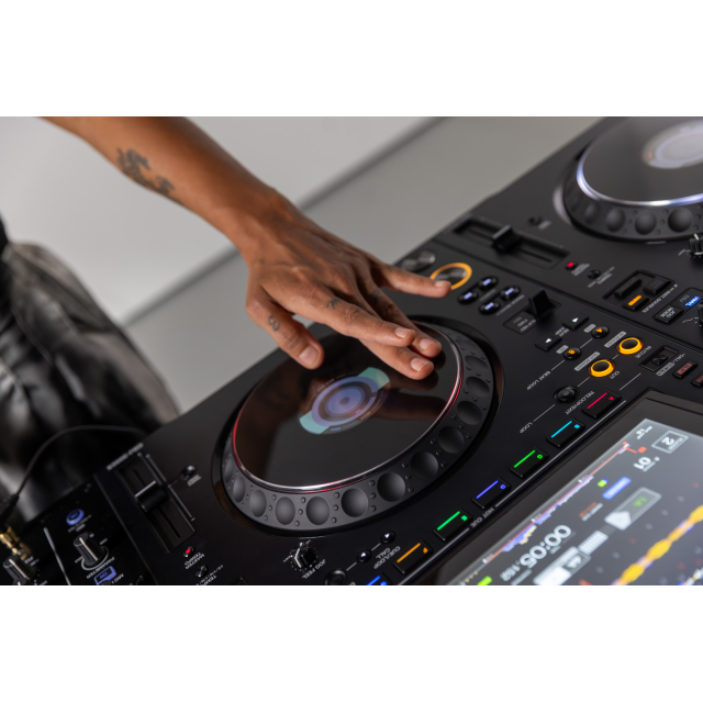 Multi player professionale Alphatheta (colore Nero)