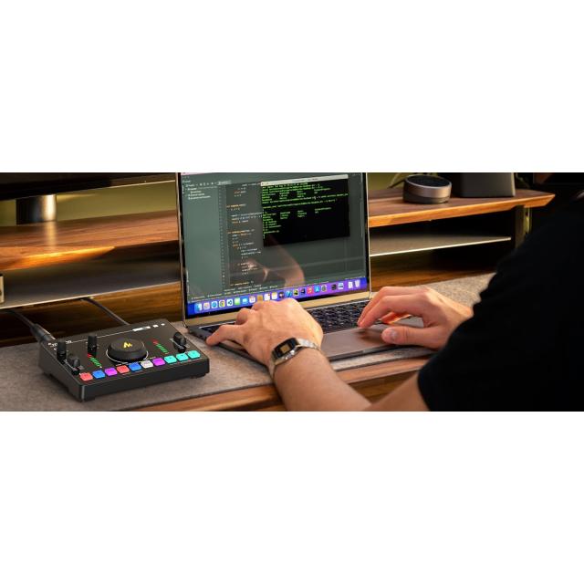 Mixer ed Interfaccia Audio Maonocaster