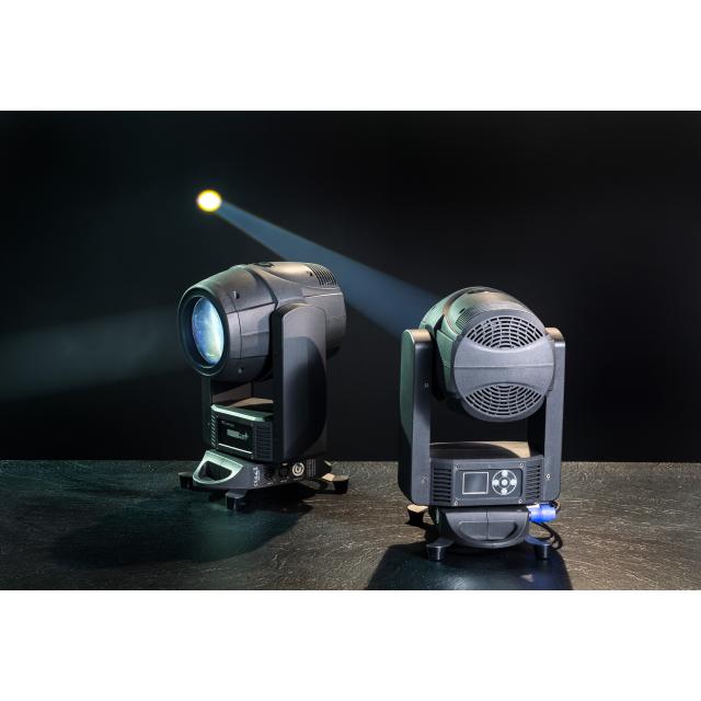 4 x Laser  Beam technology moving heads with filight case