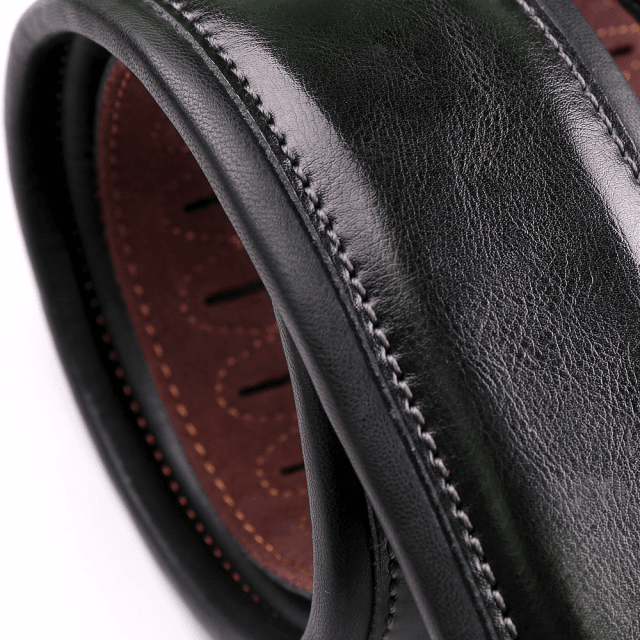 Padded strap for guitar/bass in real leather