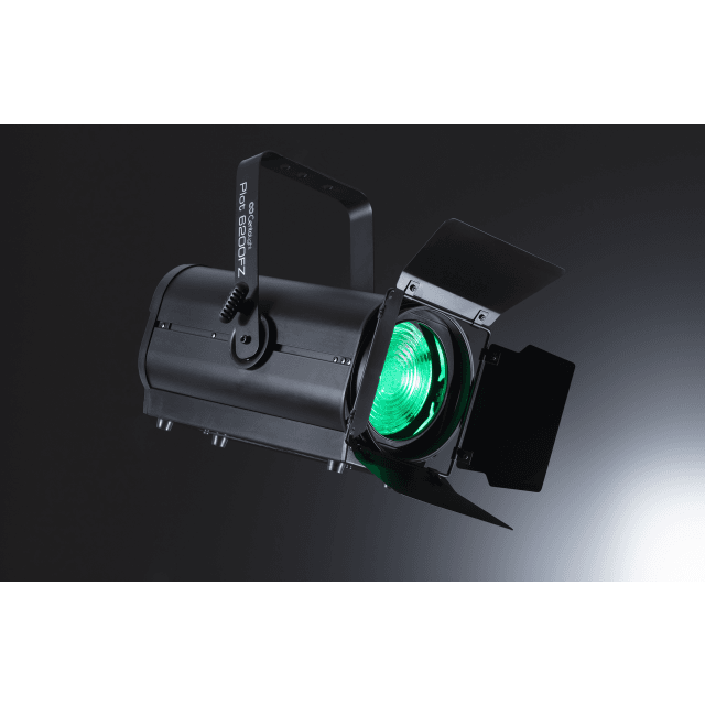 Fresnel Light with 200W RGBALC 6in1 Led and Motorized Zoom