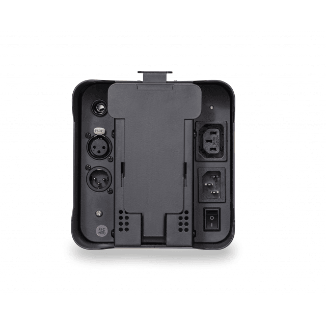 Set di 8 PAR a LED 4x12W RGBW 4in1 con batteria al litio e flight case con funzione di ricarica