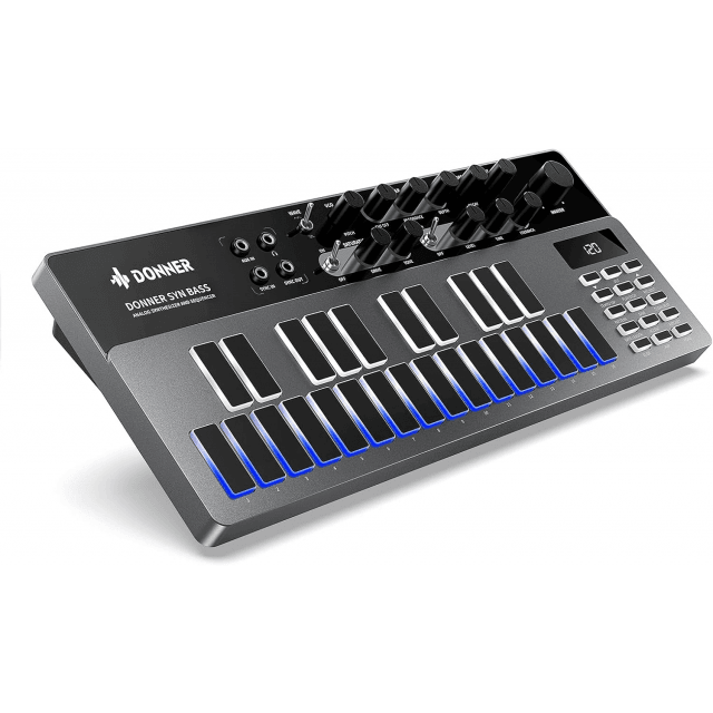 Analog bass synth & sequencer