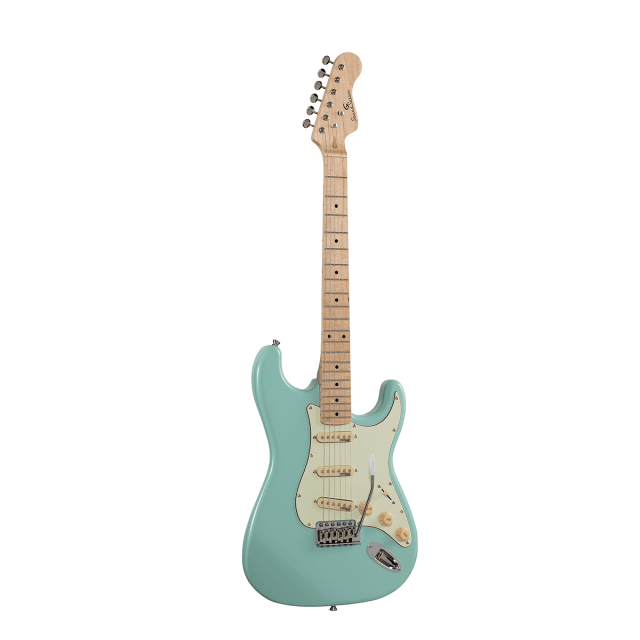 Double cutaway electric guitar with 3 single coils and vintage tuners (Wilkinson equipped, maple fretboard)