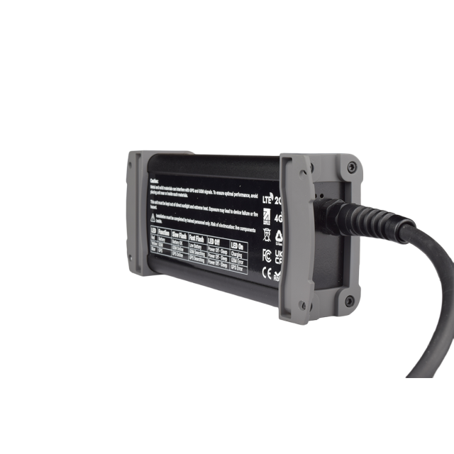 Tracker GPS integrato nel case & 1 anno di abbonamento a piattaforma di localizzazione GPS