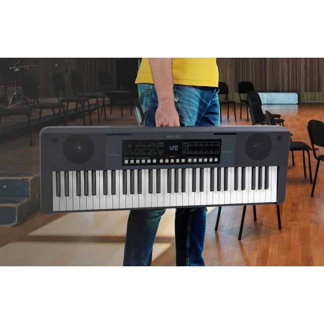 Tastiera Arranger a 61 tasti Touch Response e Batteria al Litio ricaricabile