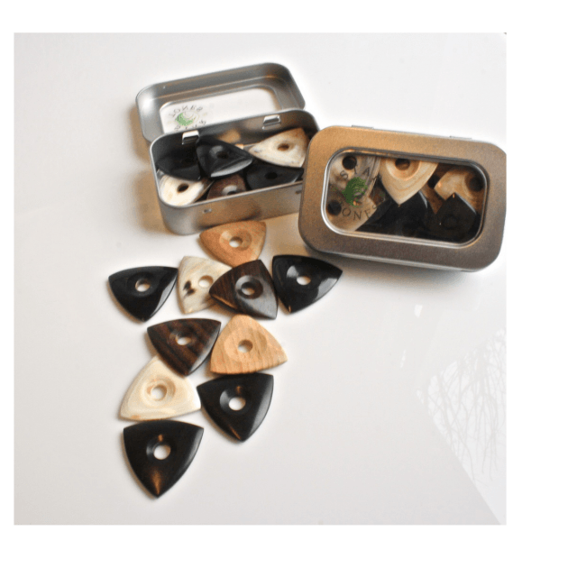 20 Mixed Plectrums set