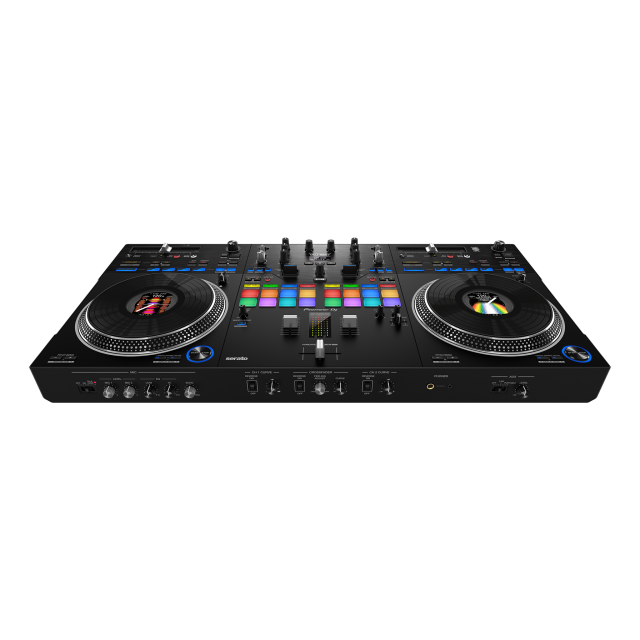 Scratch-style 2-channel professional DJ controller for Serato DJ Pro