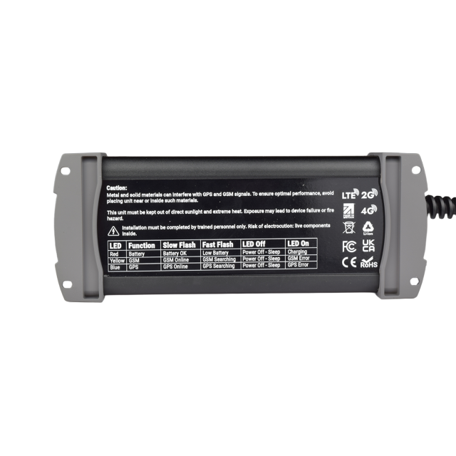 Tracker GPS integrato nel case & 1 anno di abbonamento a piattaforma di localizzazione GPS