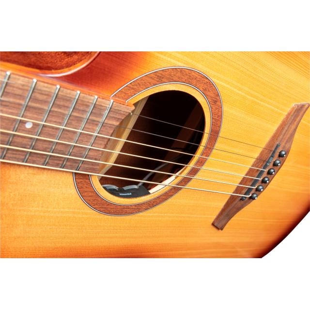 Dreadnought cutaway acoustic guitar with mahogany armrest and preamp (Glossy version)