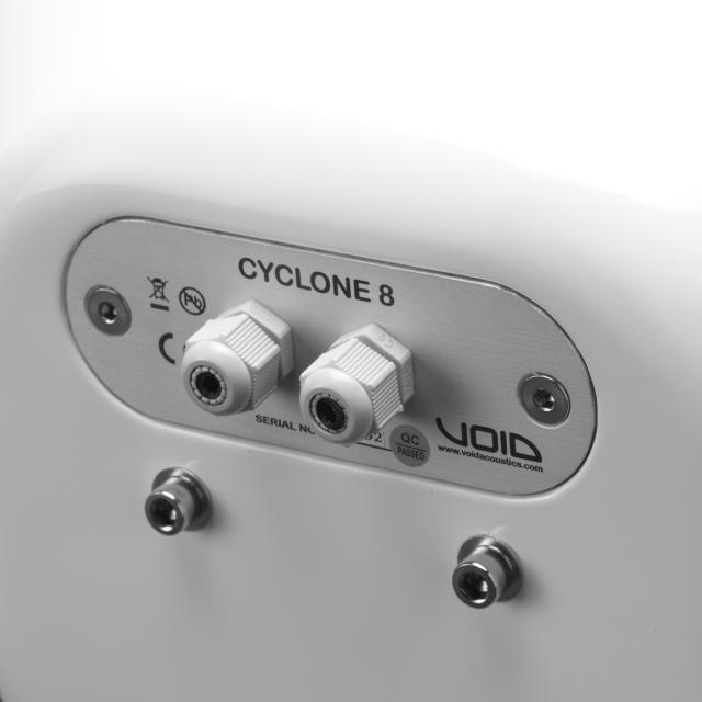 8” passive 2-way surface mount loudspeaker in fibreglass (white)