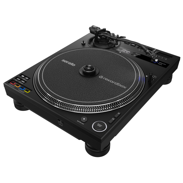 Professional direct drive turntable with DVS control
