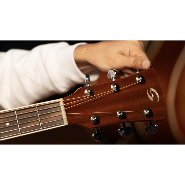 Cutaway acoustic guitar with preamp