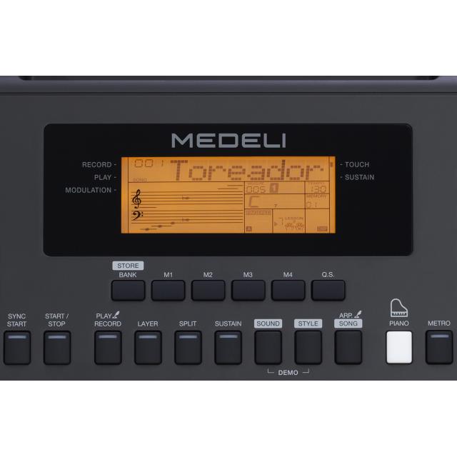 61-key "Touch Response" arranger keyboard